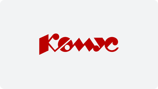 komus-logo